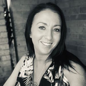 Meet your Posher, Christy